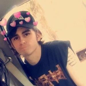 Meet your Posher, Charles